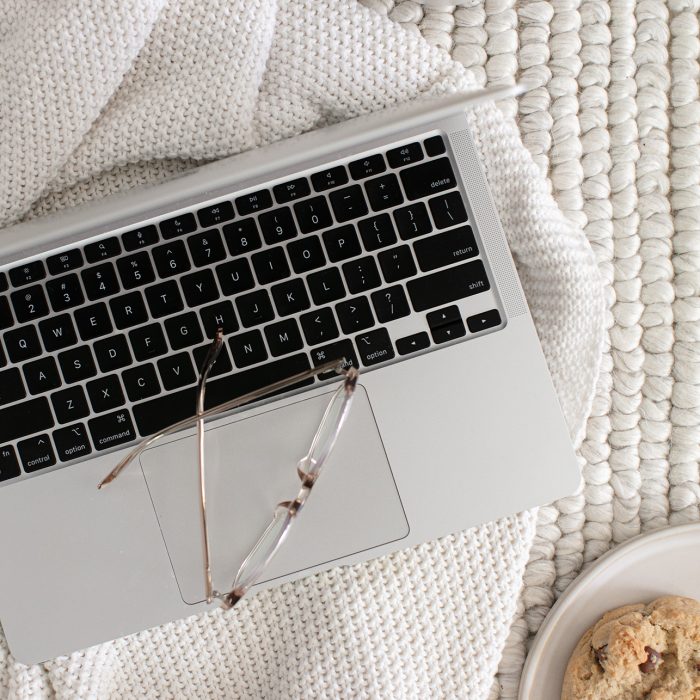 Social-squares-cozy-seasonal-comfy-winter-stock-photo027